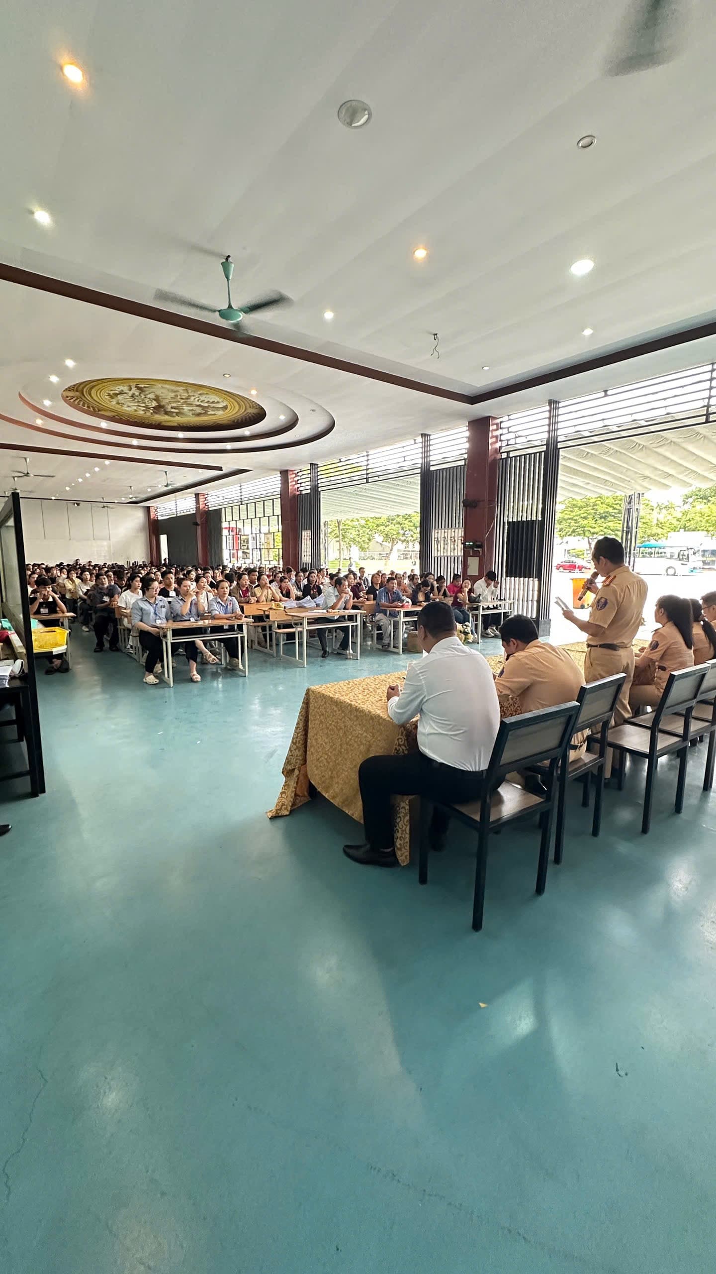 Thực hành tập lái thực tế cùng giảng viên An Thái